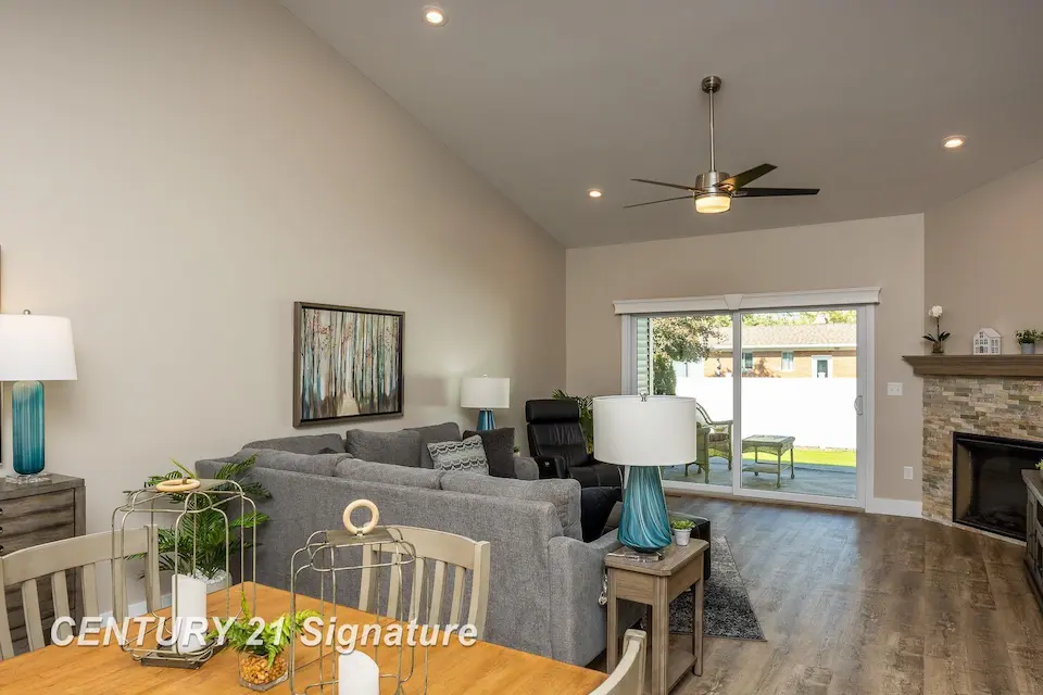 4073 Woodburn Court (Unit 38) — photo 7